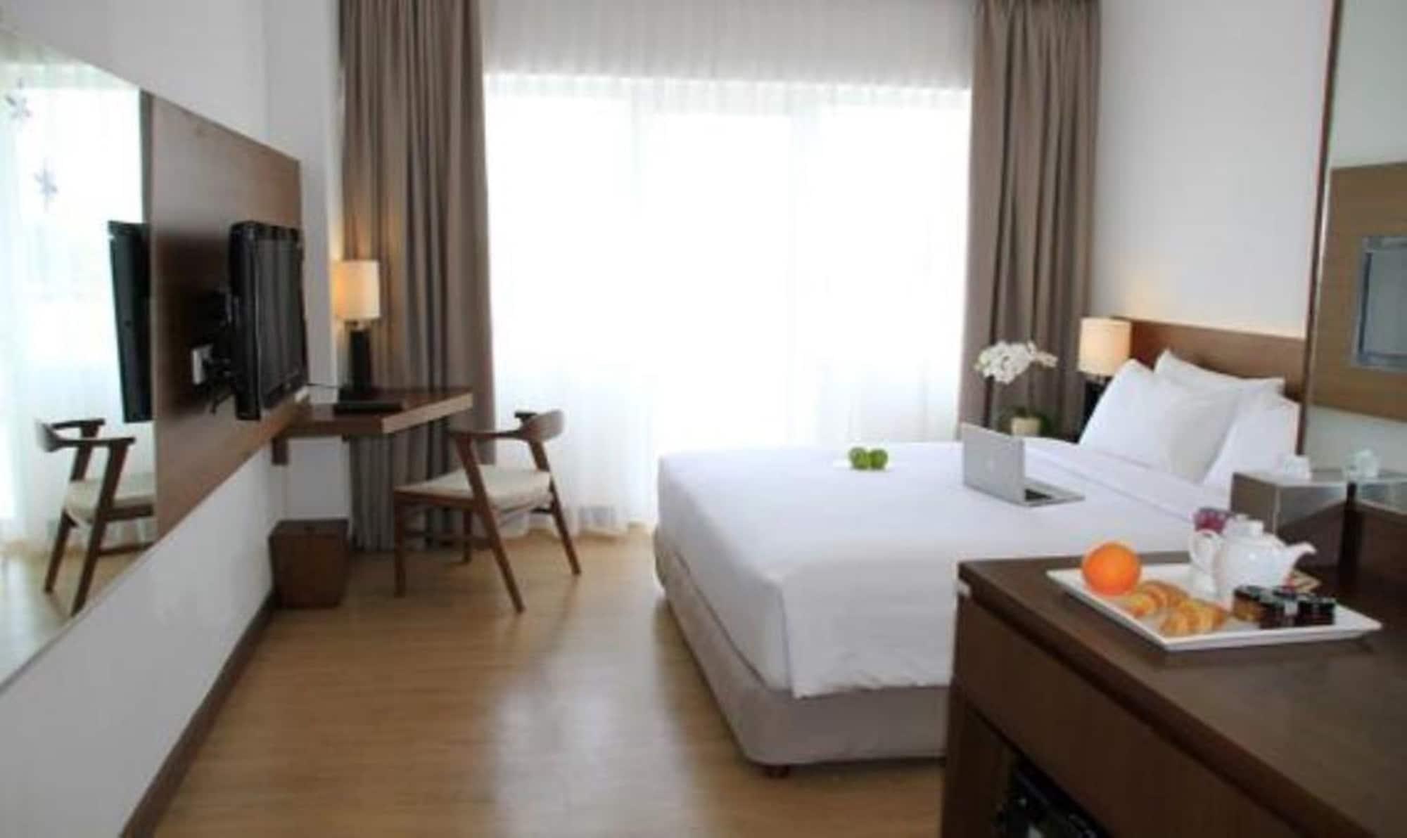 D'Primahotel Tangerang Ngoại thất bức ảnh