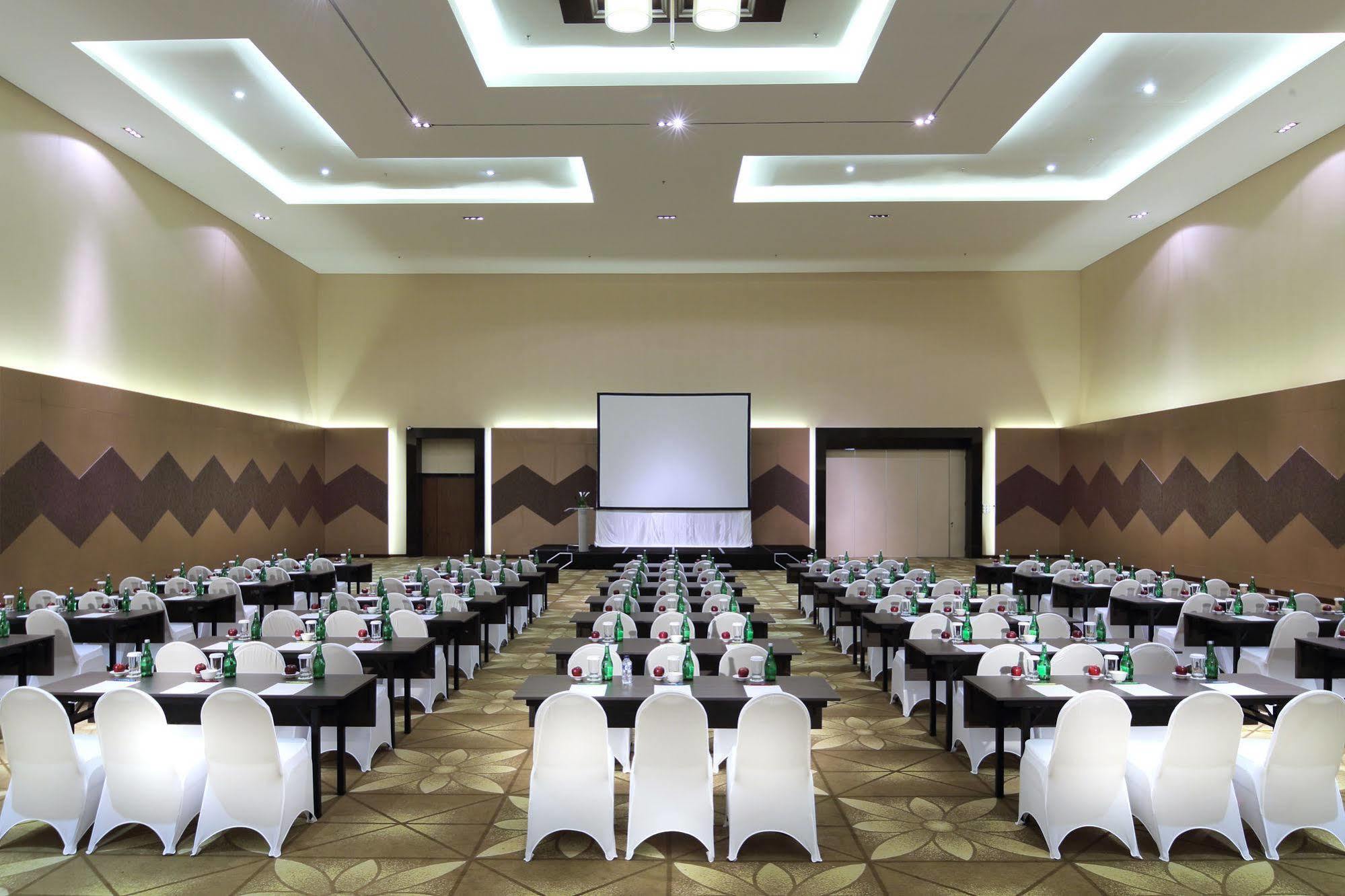 D'Primahotel Tangerang Ngoại thất bức ảnh